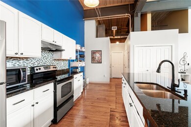 685 Social St unit 104, Woonsocket, RI 02895 - photo 3