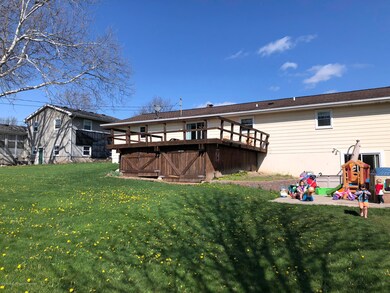 2013 Lindy Dr, Lansing, MI 48917 - photo 3