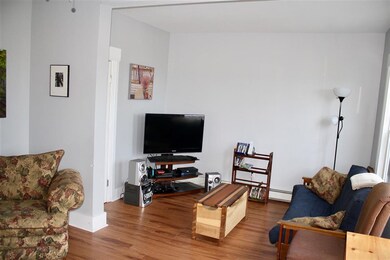 152 Notre Dame Ave unit 3, Manchester, NH 03102 - photo 2