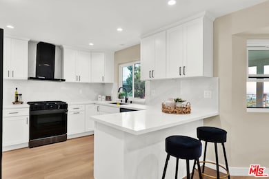 2615 Woodstock Ln, Burbank, CA 91504 - photo 4