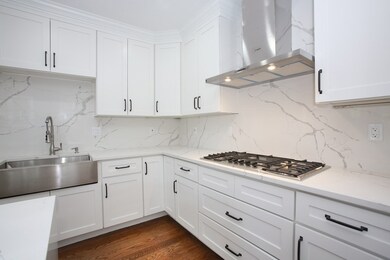 104 Walnut St, Brookline, MA 02445 - photo 7