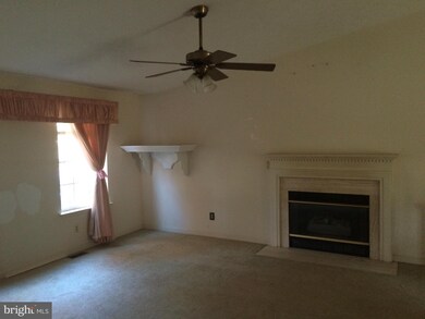 725 Miriam Ln, Lusby, MD 20657 - photo 7