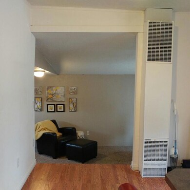 1204161259_resized