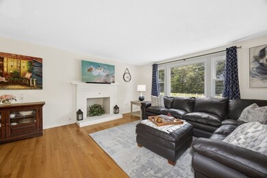 24 Juniper Brook Rd, Northborough, MA 01532 - photo 3