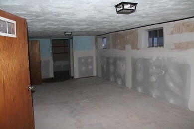 Basement Family Room (2)