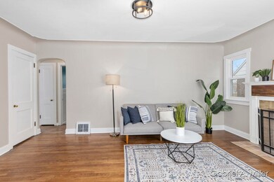 Front Living 2