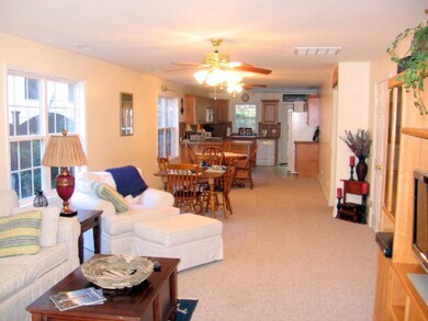 307 Peachtree St, Saint Simons Island, GA 31522 - photo 2