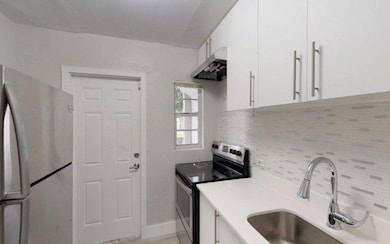 2722 Poinsettia Ave unit 7, West Palm Beach, FL 33407 - photo 3