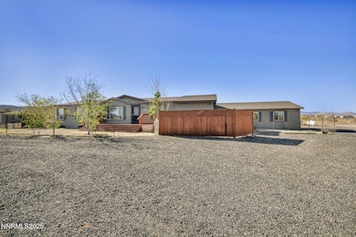 1-web-or-mls-5225-white-oak-dr