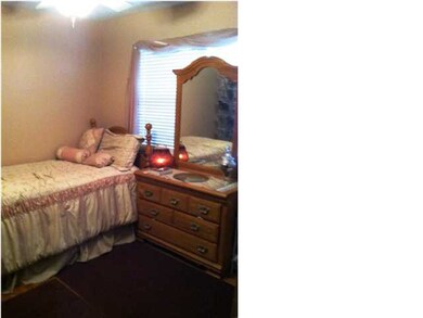 hardwood floors & custom wood blinds