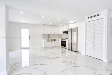 3305 SW 2nd St unit B, Miami, FL 33135 - photo 2
