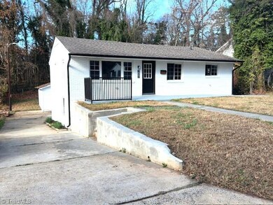 2062 K Court Ave, Winston Salem, NC 27105 - photo 2