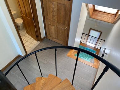 181 Salem St unit 2, Woburn, MA 01801 - photo 6