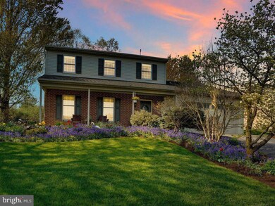 243 W Fulton St, New Holland, PA 17557 - photo 2