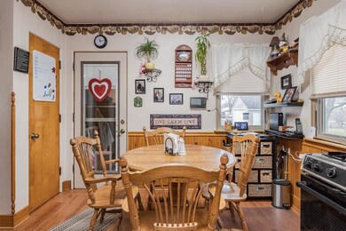 615 Maple St, Chenoa, IL 61726 - photo 6