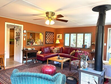 21 Rock Ave, Hudson, MA 01749 - photo 4