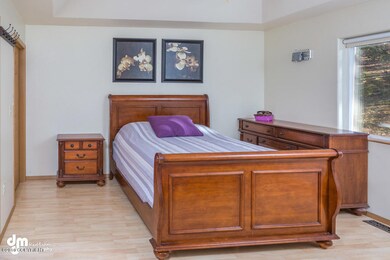 Master Bedroom_DMD_6158-SMALL