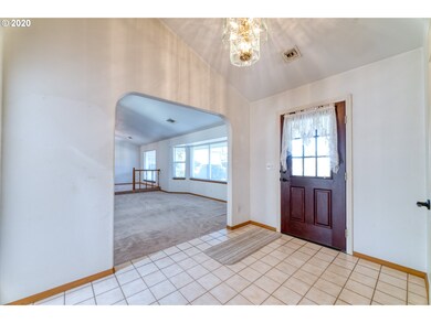 Entrance/Foyer
