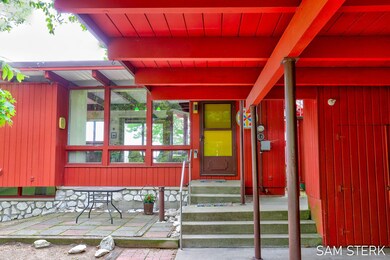 7611 Margaret Ave.