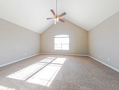 4-Primary Bedroom (4)