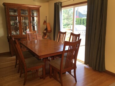 3496 Meadow Crest Cir, Gurnee, IL 60031 - photo 6