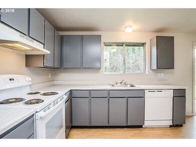 2376 Margery St, West Linn, OR 97068 - photo 2