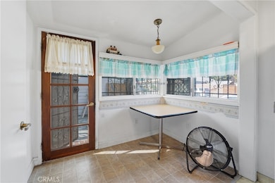 16203 Orange Ave, Paramount, CA 90723 - photo 7