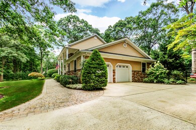 DOUBLE WIDE DRIVEWAY