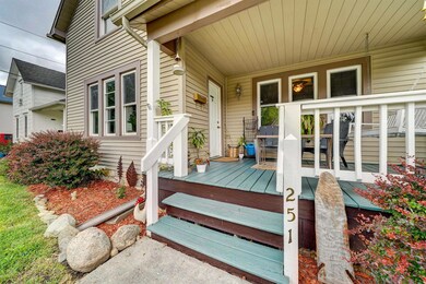 251 Center St, Auburn, IN 46706 - photo 3