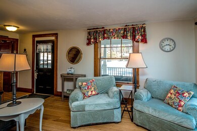 37 Cranmore Rd, North Conway, NH 03860 - photo 4