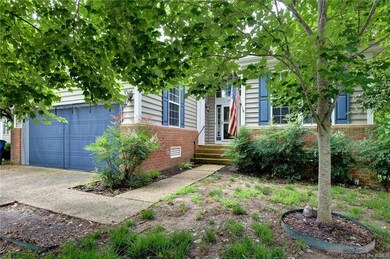 Private end-of-cul-de-sac setting.