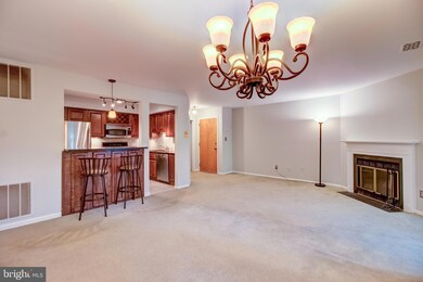 103 Claridge Ct unit 7, Princeton, NJ 08540 - photo 2