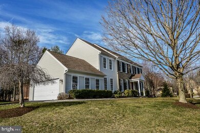 8948 Cross Chase Cir, Lorton, VA 22079 - photo 7