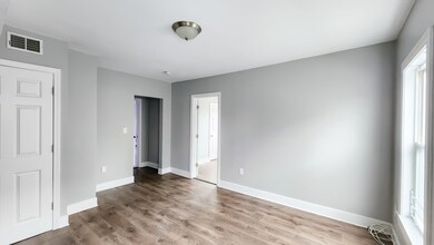 2 Wall St unit 1, Foxboro, MA 02035 - photo 5