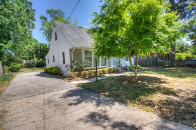 122 N 26th St, Wilmington, NC 28405 - photo 5