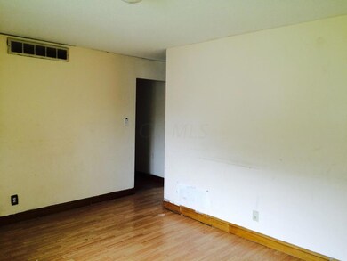 Living Room 3