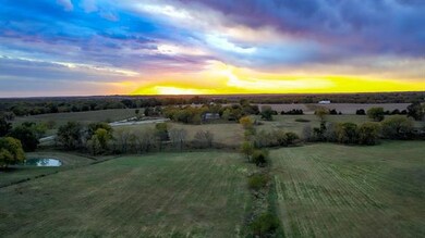 33400 S Crescent Hill Rd, Osawatomie, KS 66064 - photo 4