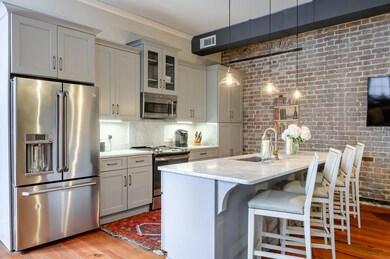 184EastBayStreetUnit201-18