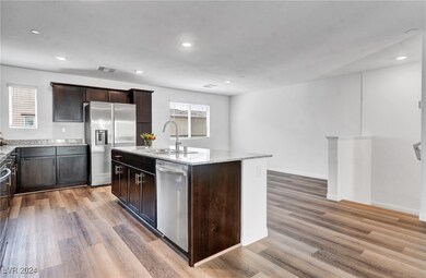 12328 Golden Wreath Rd unit 4, Las Vegas, NV 89183 - photo 3