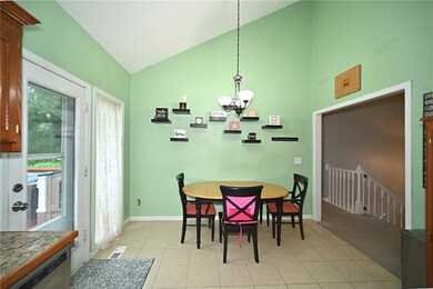 Dining area in kitchen
