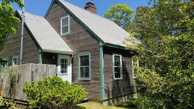 233 Daggett Ave, Vineyard Haven, MA 02568 - photo 3