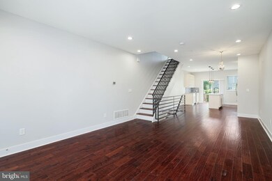 2210 Reed St, Philadelphia, PA 19146 - photo 3