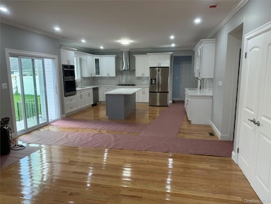 244 Andrews Rd, Mineola, NY 11501 - photo 7