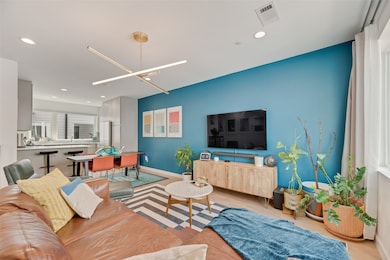 4705 Bryan St unit 302, Dallas, TX 75204 - photo 6