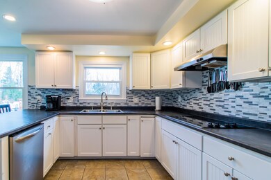 11 Pemberly Drive-31