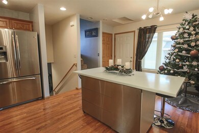 1437 Asbury Ln, Waterloo, IA 50701 - photo 5