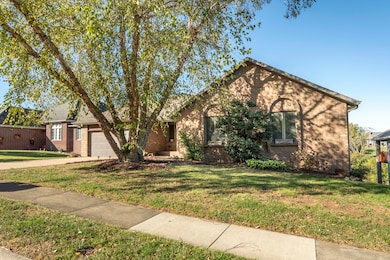 5615 S Newton Ave, Springfield, MO 65810 - photo 2