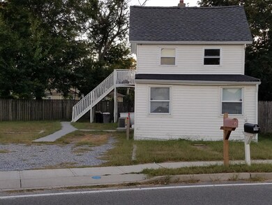 Pic of Home-Facing Street