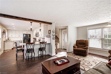 4968 Ridgeview Rd, High Point, NC 27263 - photo 6