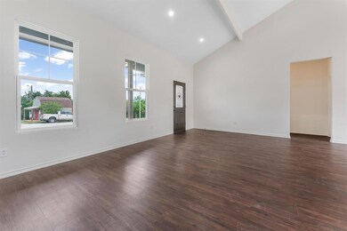 2612 Dove Trail, Granbury, TX 76048 - photo 6